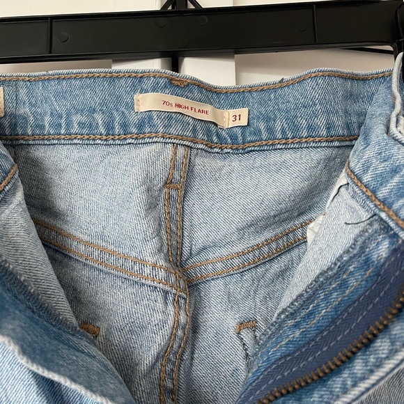 NWT Levi’s Premium 70s High Flare High Waist Flare Leg Denim Jeans - Picture 6 of 6